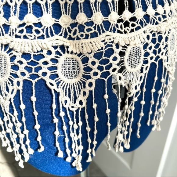 COLLECTIVE CONCEPTS macramé-like vest. Size small, EUC. - Picture 10 of 15